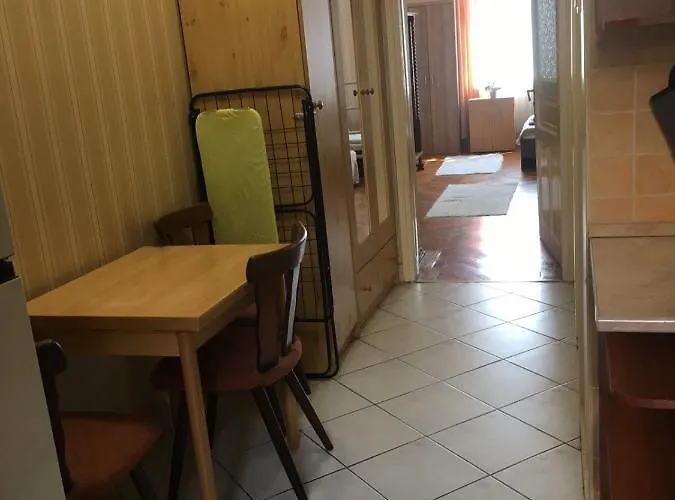 Cozy Flat At Stadionok M Station *